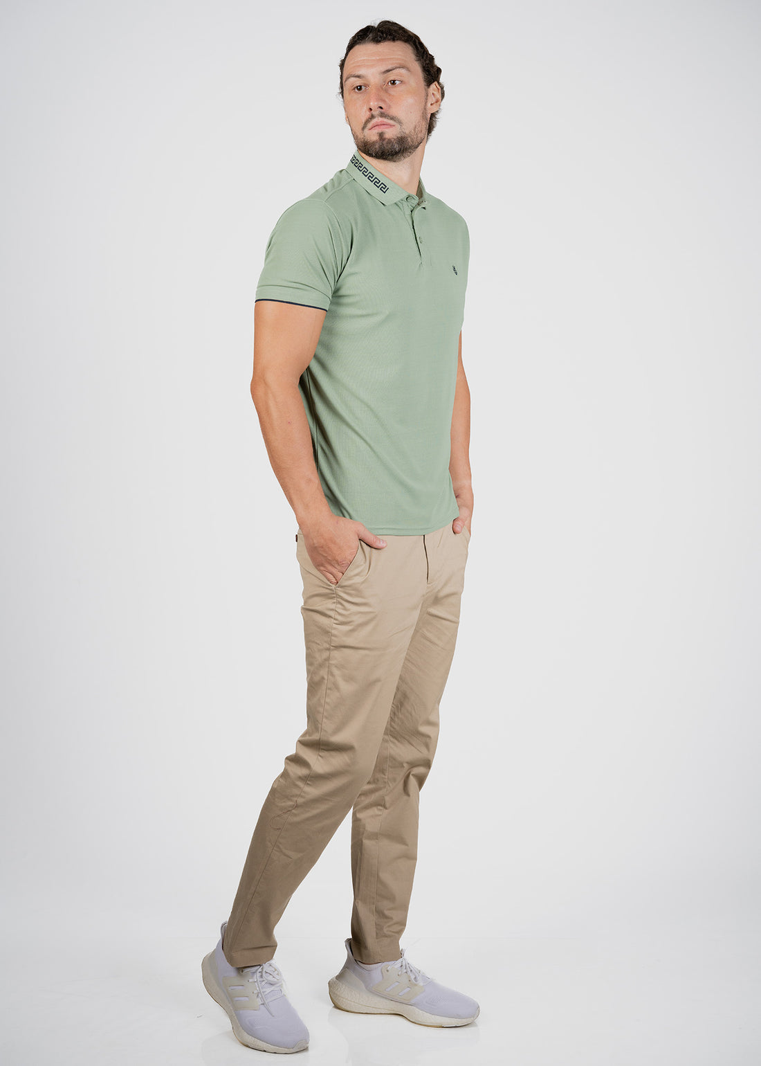 LCY | EMBOIDERED COLLAR POLO