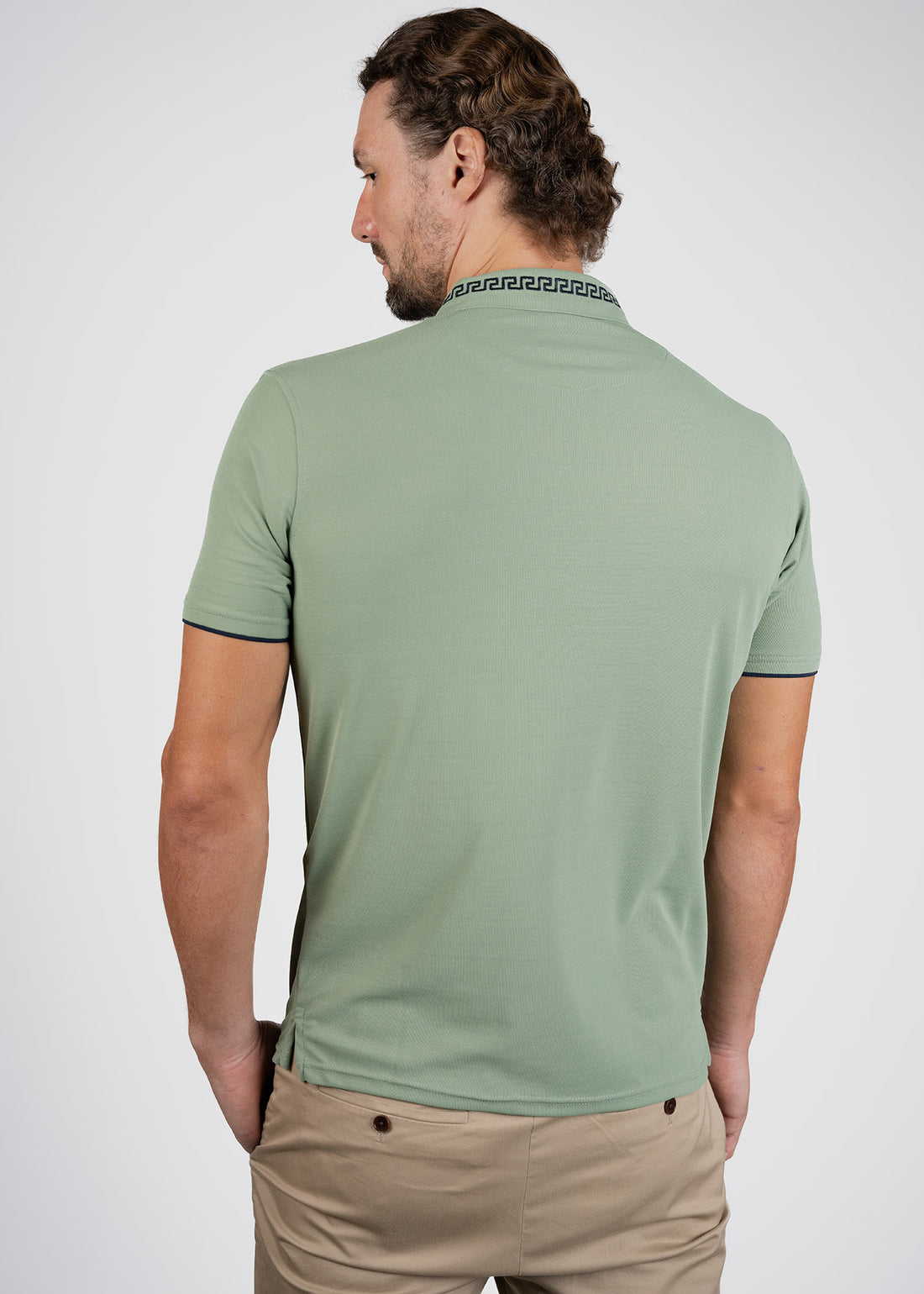 LCY | EMBOIDERED COLLAR POLO
