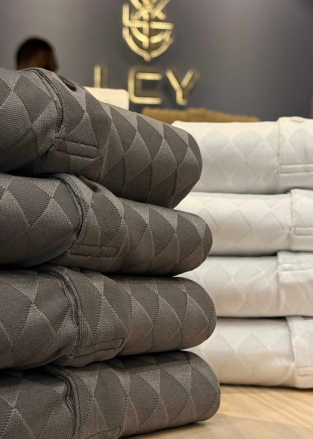 LCY | DIAMOND TEXTURED POLO LCY