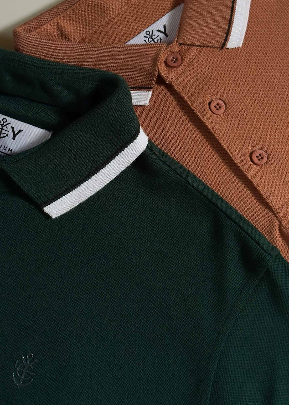 LCY | CONTRAST DUAL TIPPING PREMIUM POLO LCY